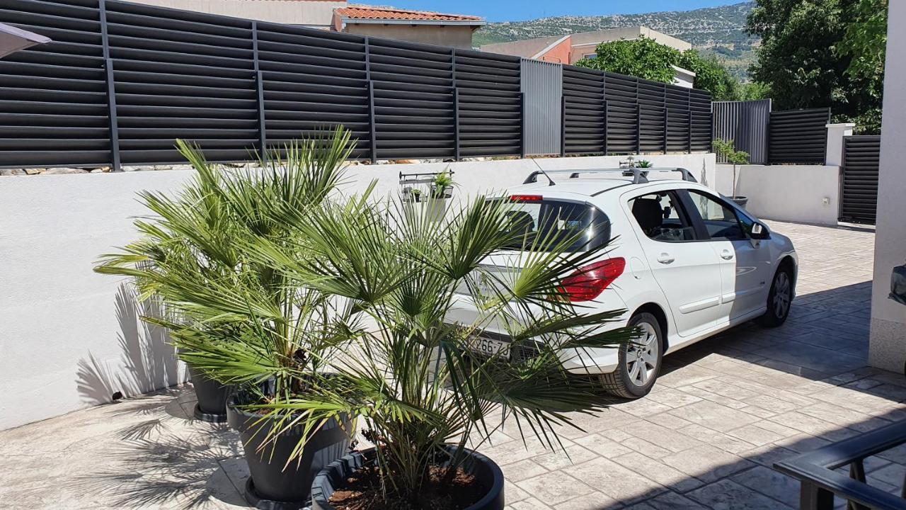 Villa Fides With Private Pool, Garden And Sea View Kastel Novi Exterior photo