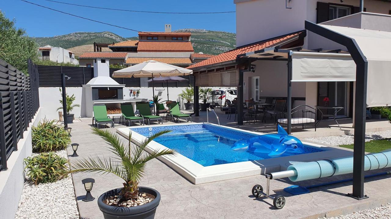Villa Fides With Private Pool, Garden And Sea View Kastel Novi Exterior photo